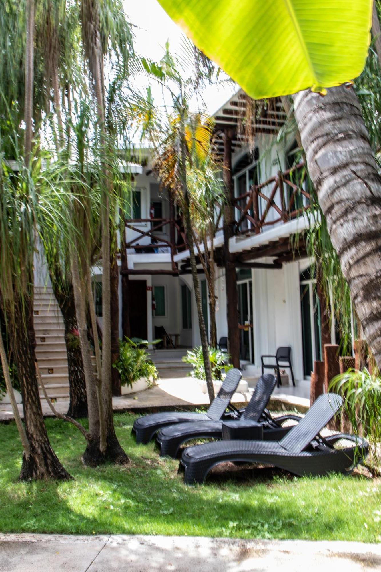 Casaejido Bed & Breakfast Playa del Carmen Exterior photo