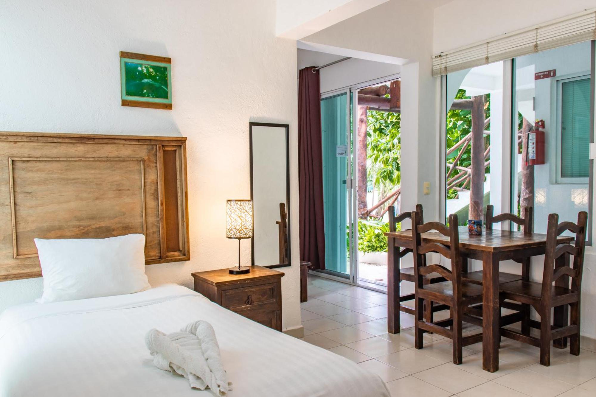 Casaejido Bed & Breakfast Playa del Carmen Room photo