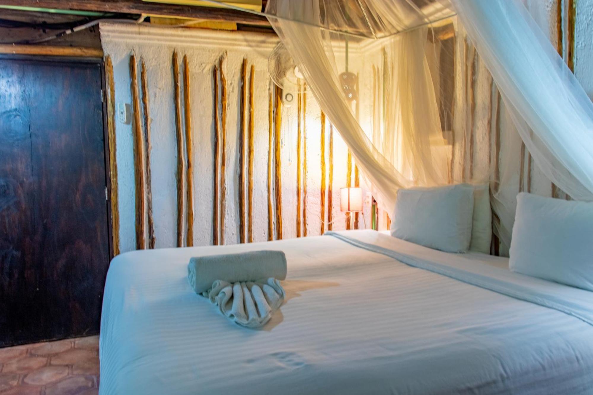 Casaejido Bed & Breakfast Playa del Carmen Exterior photo
